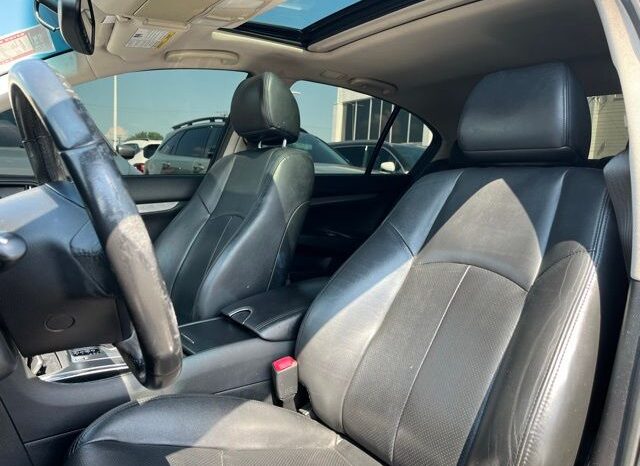 
 INFINITI Q40 full									