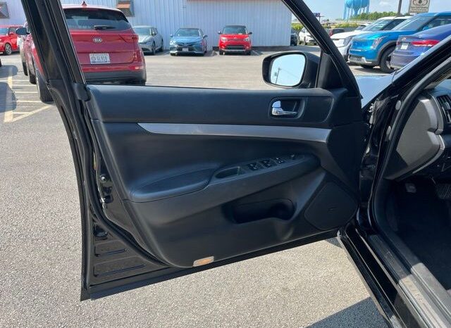 
 INFINITI Q40 full									