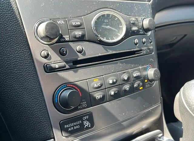
 INFINITI Q40 full									