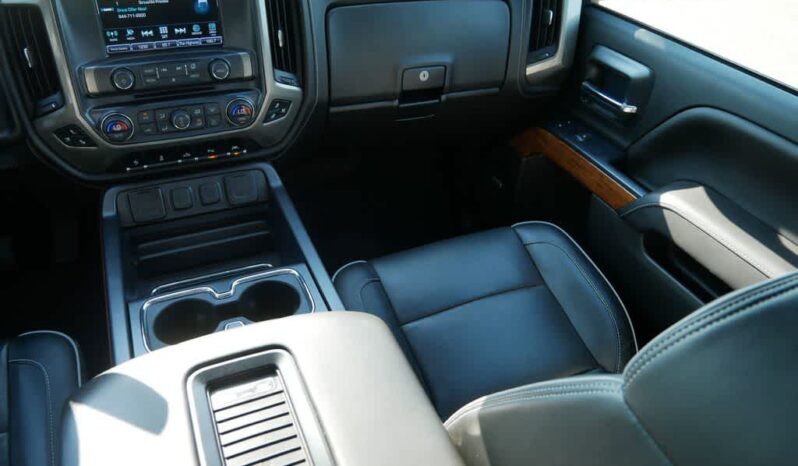 
 Chevrolet Silverado 1500 full									