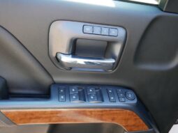 Chevrolet Silverado 1500 full