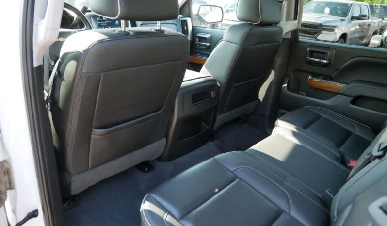 
 Chevrolet Silverado 1500 full									