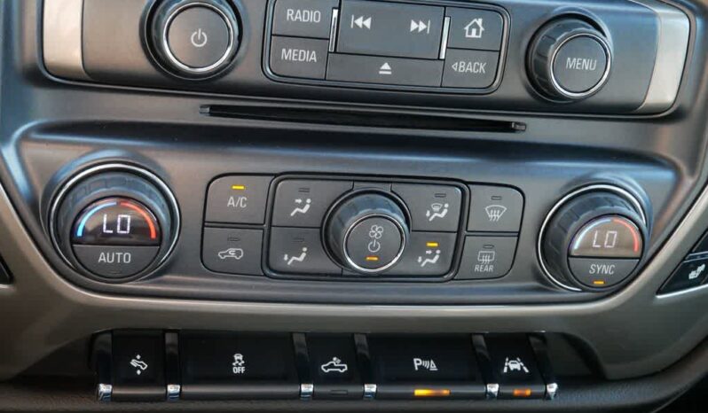 
 Chevrolet Silverado 1500 full									