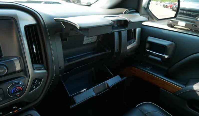 
 Chevrolet Silverado 1500 full									