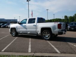 Chevrolet Silverado 1500 full