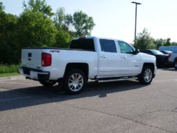 Chevrolet Silverado 1500 full
