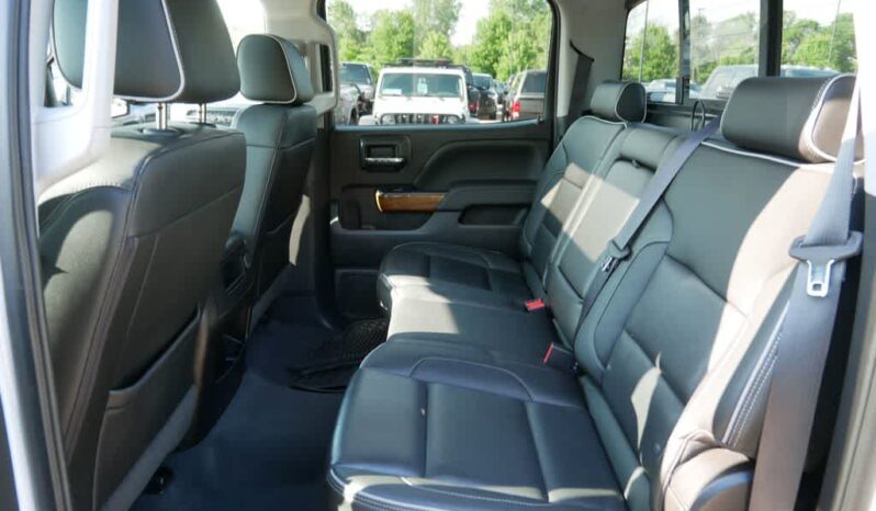 
 Chevrolet Silverado 1500 full									