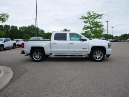 Chevrolet Silverado 1500 full