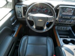 Chevrolet Silverado 1500 full