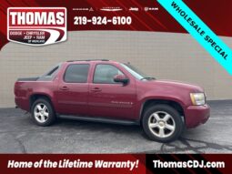 
 Chevrolet Avalanche 1500 full									