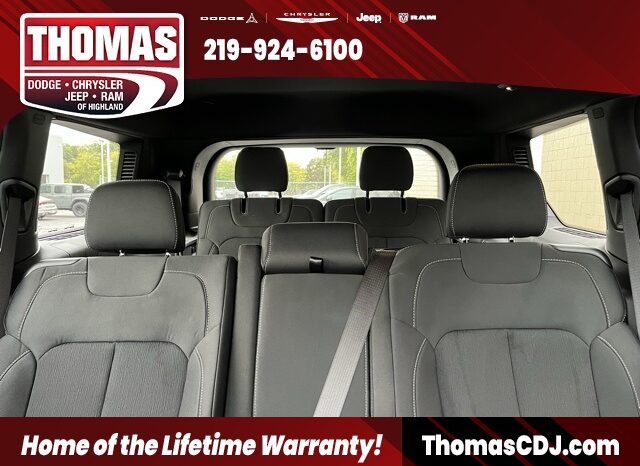 
 Jeep Grand Cherokee L full									