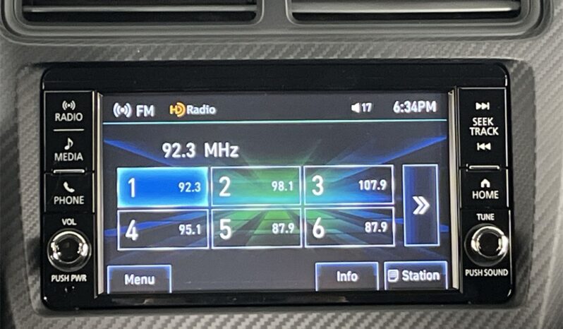 
 Mitsubishi Outlander Sport full									