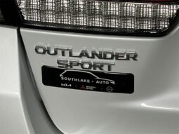Mitsubishi Outlander Sport full