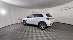 Mitsubishi Outlander Sport full