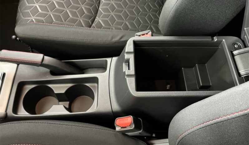 
 Mitsubishi Outlander Sport full									