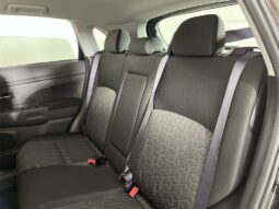 
 Mitsubishi Outlander Sport full									