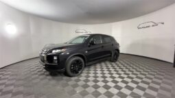 
 Mitsubishi Outlander Sport full									