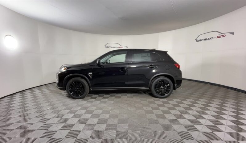 
 Mitsubishi Outlander Sport full									