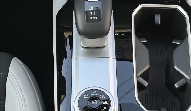 
 Mitsubishi Outlander full									