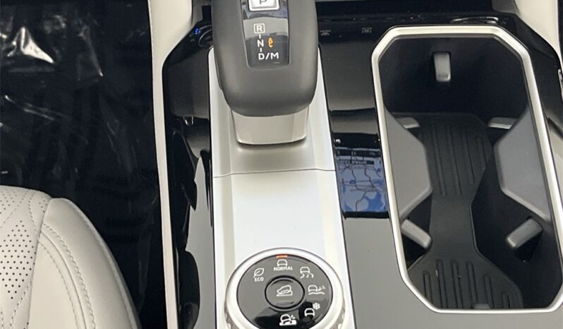 
 Mitsubishi Outlander full									