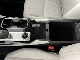 
 Mitsubishi Outlander full									