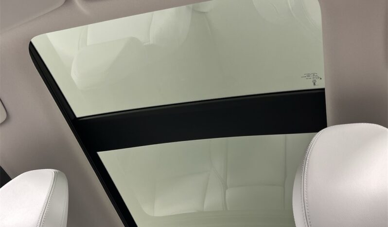 
 Mitsubishi Outlander full									