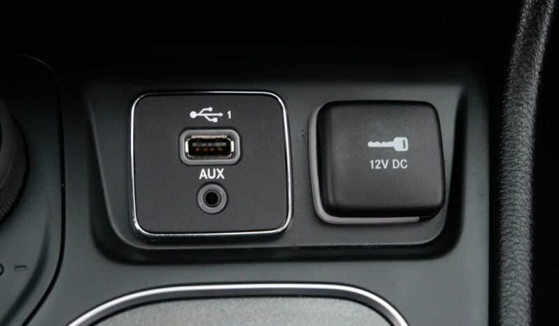 
 Jeep Cherokee full									