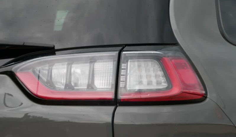
 Jeep Cherokee full									