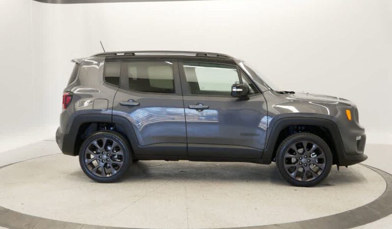 
 Jeep Renegade full									
