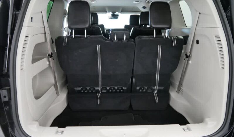 
 Chrysler Pacifica full									