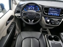 
 Chrysler Pacifica full									