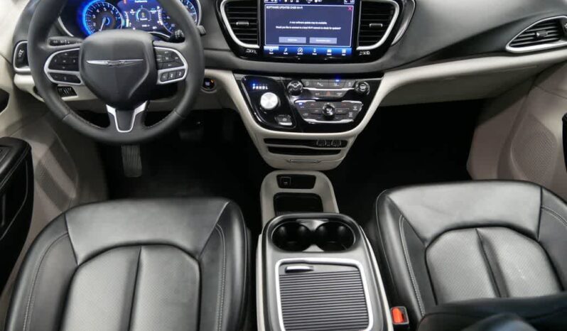 
 Chrysler Pacifica full									