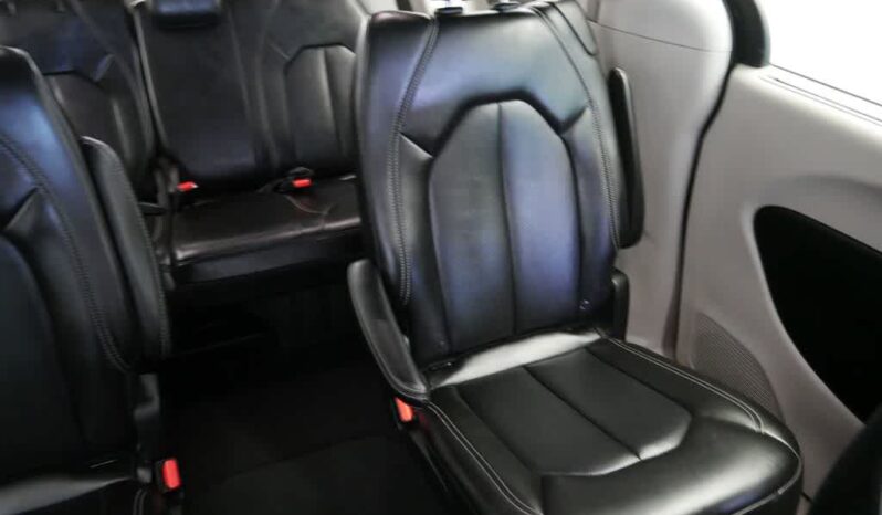 
 Chrysler Pacifica full									