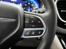 
 Chrysler Pacifica full									