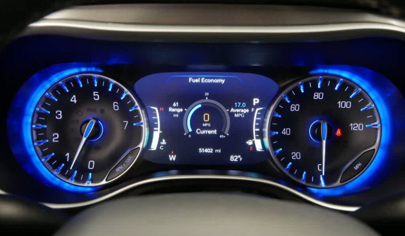 
 Chrysler Pacifica full									