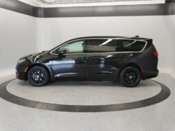 
 Chrysler Pacifica full									