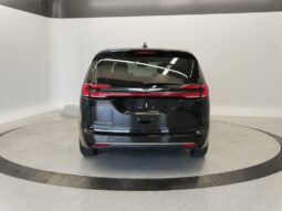 
 Chrysler Pacifica full									