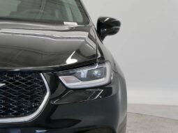 
 Chrysler Pacifica full									