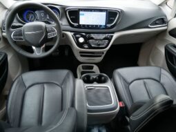 
 Chrysler Pacifica full									