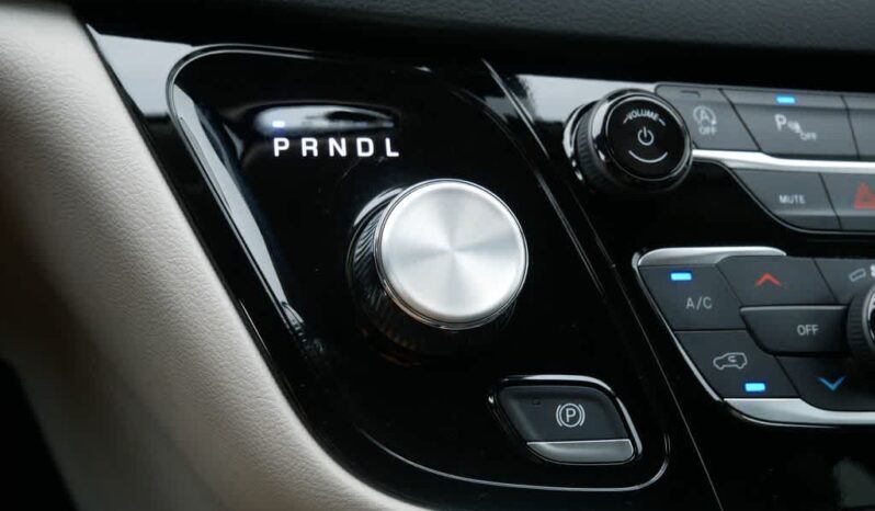 
 Chrysler Pacifica full									