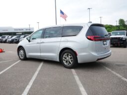 
 Chrysler Pacifica full									