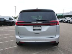 
 Chrysler Pacifica full									