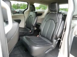 
 Chrysler Pacifica full									
