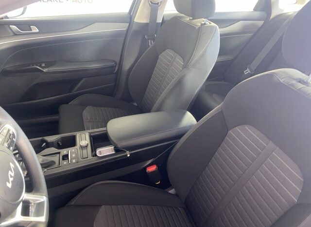 
 Kia K5 full									