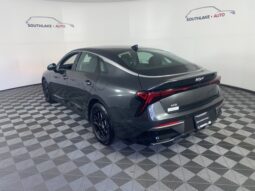 Kia K5 full