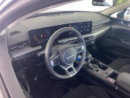 Kia K5 full