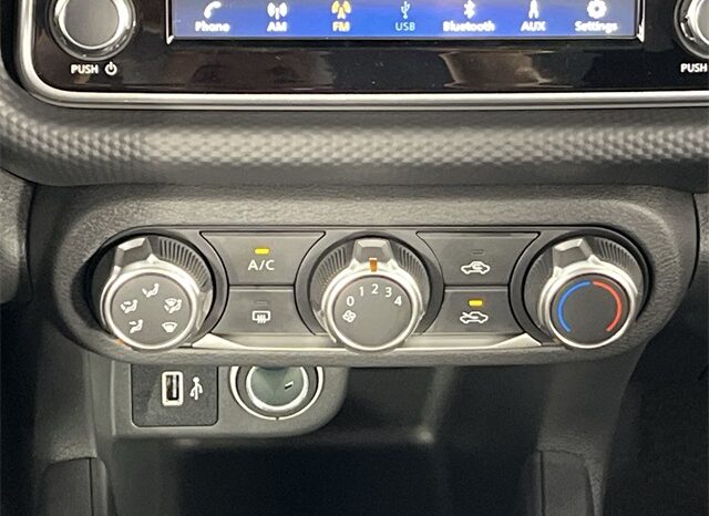 
 Nissan Kicks Play full									