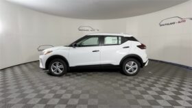 Nissan Kicks Play