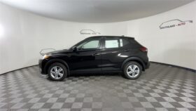 Nissan Kicks Play