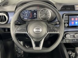 Nissan Versa full